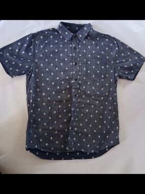 Shouthouse Mens Short-Sleeve Button-Up Shirt in Navy Diamond Print L